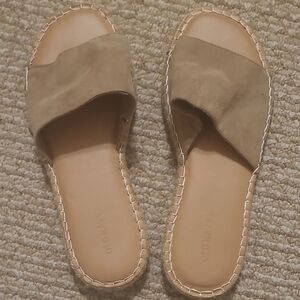 Women's Tan Slide Sandals